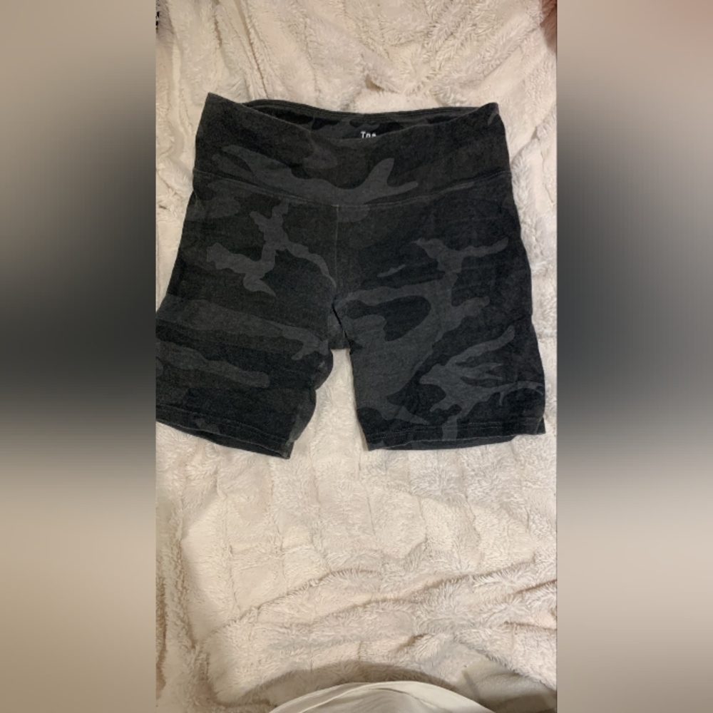 Aritzia Tna Bike Shorts - Black